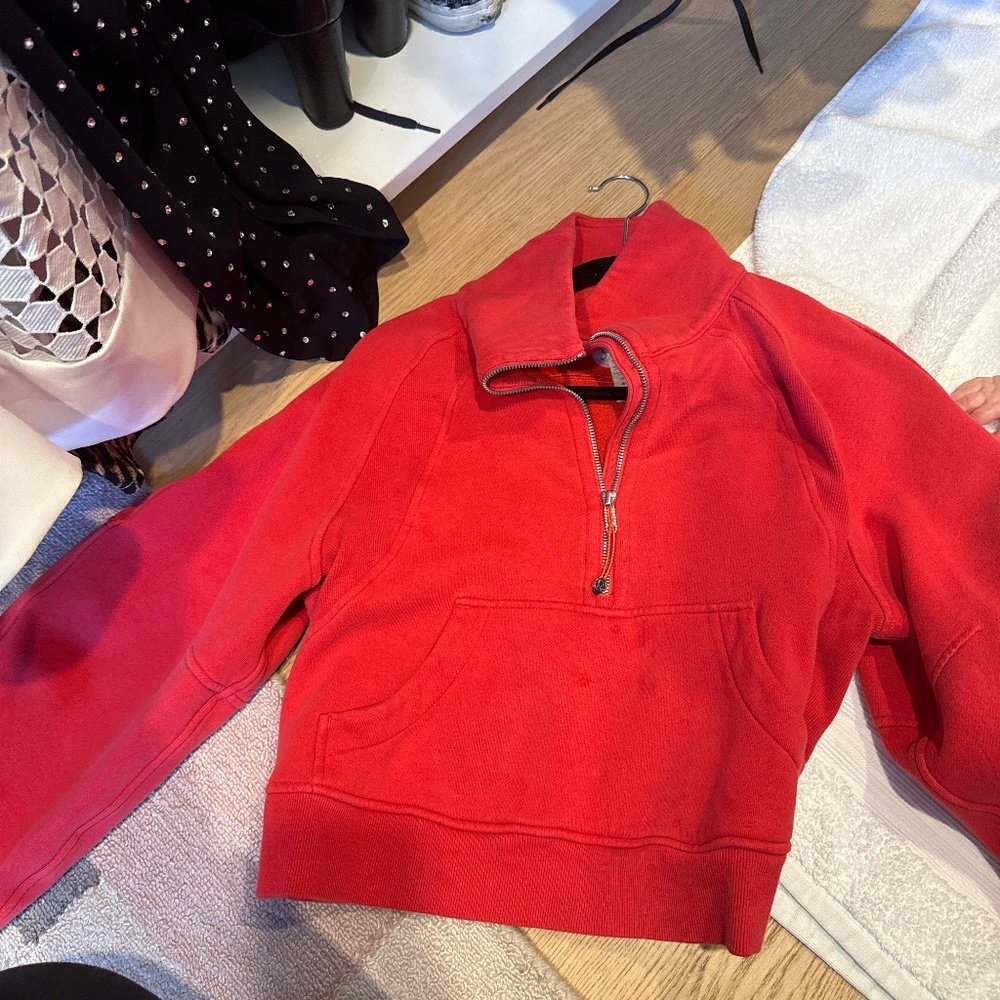 Lululemon scuba half zip